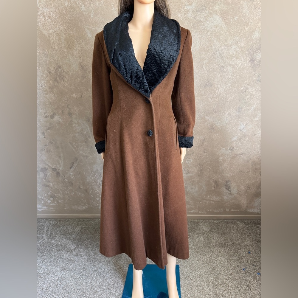 True Vintage Brown Wool Coat Women’s Sz S 50s, 60’s, Classic Coat Full Length